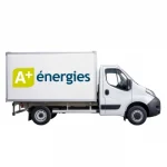 Camion A+ énergies utilisé pour le transport de matériel d’installation solaire